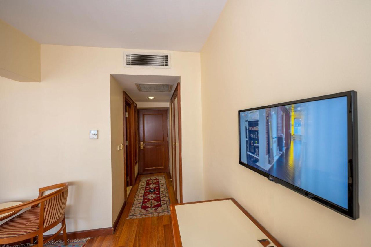 Hotel Erdal اسطنبول المظهر الخارجي الصورة