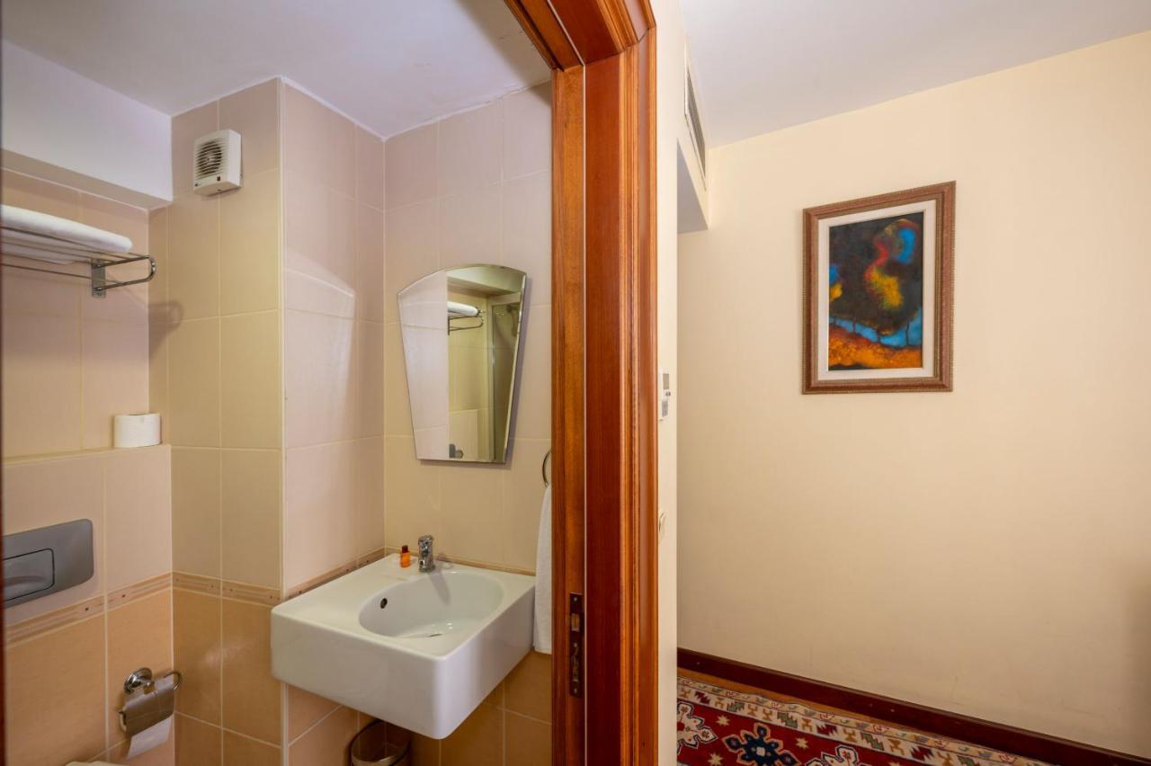 Hotel Erdal اسطنبول المظهر الخارجي الصورة