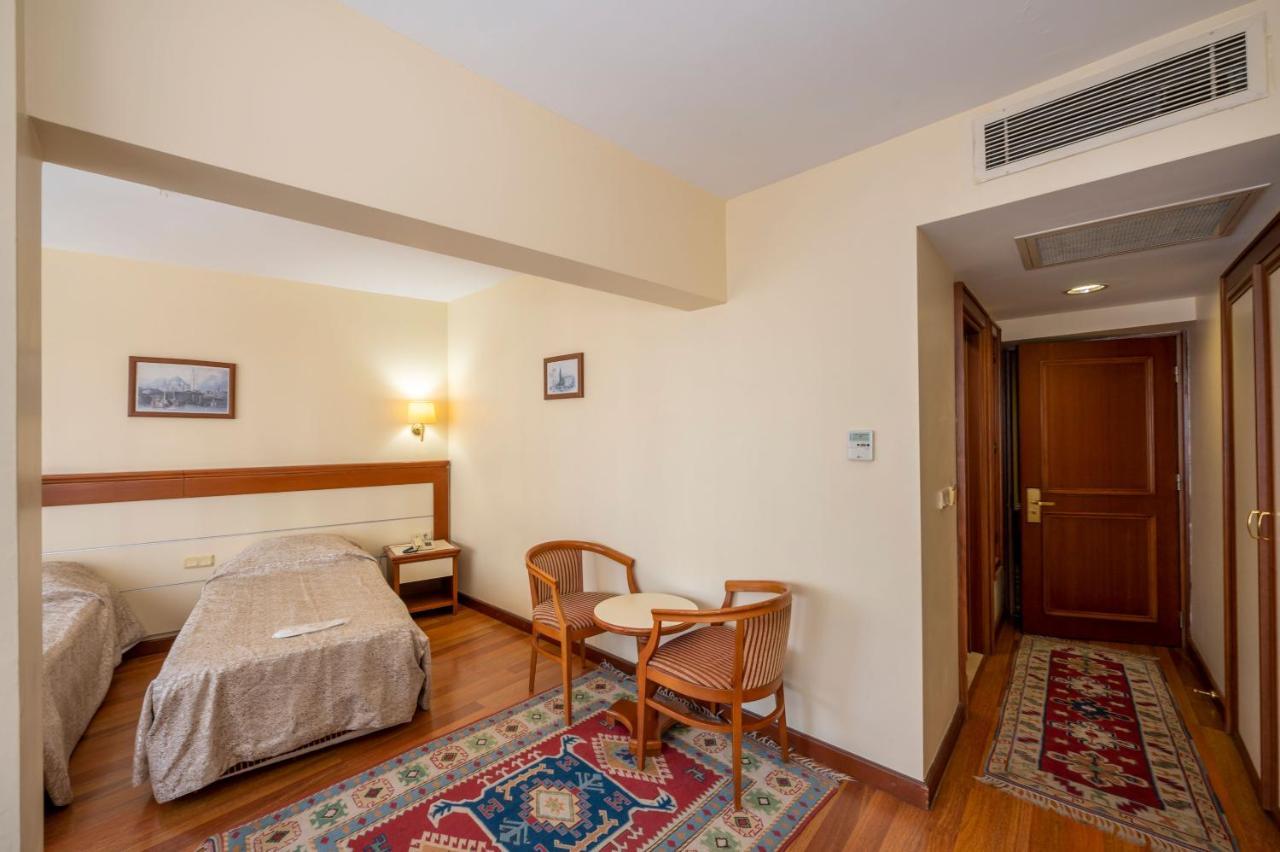 Hotel Erdal اسطنبول المظهر الخارجي الصورة